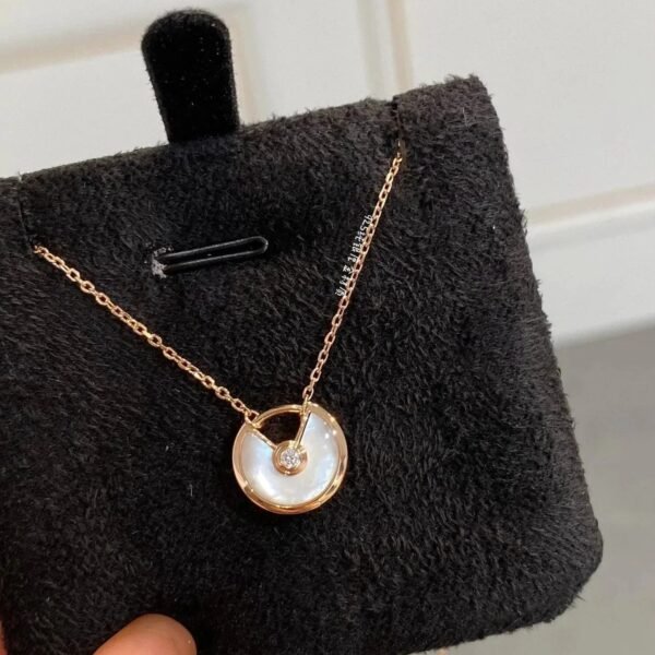 AMULETTE WHITE MOP NECKLACE - Image 8