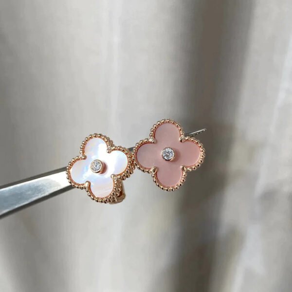 CLOVER MOP PINK GOLD DIAMOND EARRINGS - Image 3