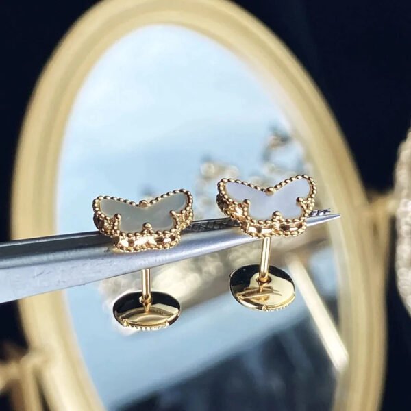 SWEET BUTTERFLY EARSTUDS GOLD MOP - Image 3