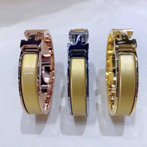 H CHAMPAGNE BRACELET - Image 2