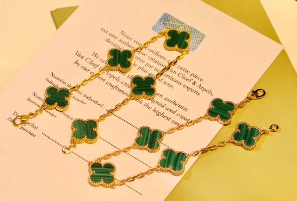 CLOVER MALACHITE BRACELET 5 MOTIFS - Image 9