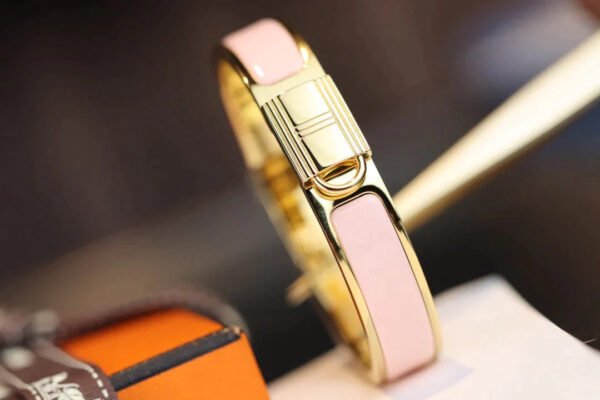 H LOCK PINK GOLD BRACELET 12MM - Image 4