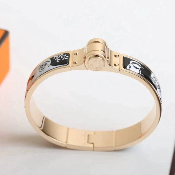 H RING LOCK BRACELET 12MM BLACK WHITE - Image 2