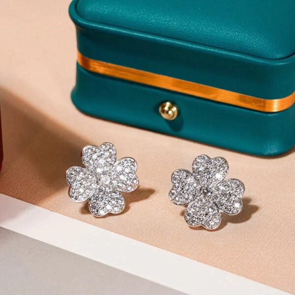 CLOVER EARRINGS SILVER DIAMOND - Image 2