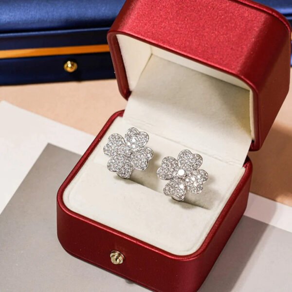 CLOVER EARRINGS SILVER DIAMOND - Image 7
