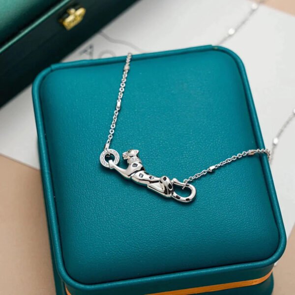 PANTHERE PENDANT SILVER NECKLACE - Image 5