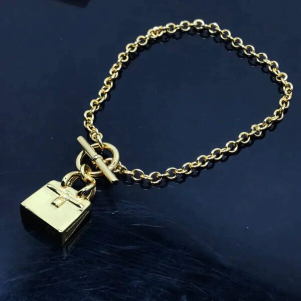 MINI BIRKIN CHAINE BRACELET - Image 3