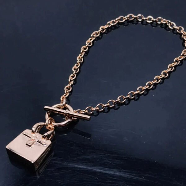 MINI BIRKIN CHAINE BRACELET - Image 4