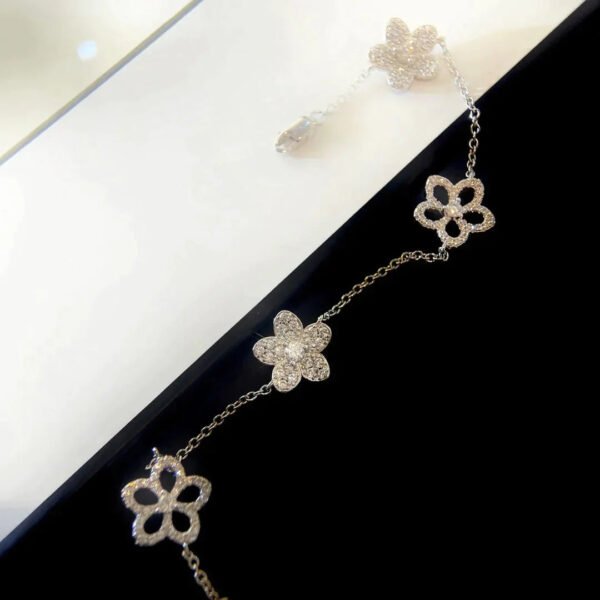 WILDFLOWER 4 MOTIFS SILVER DIAMOND BRACELET - Image 7