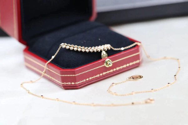CLASH PINK GOLD NECKLACE - Image 4