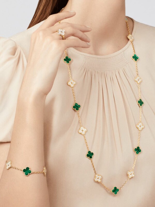 CLOVER 20 MOTIFS MALACHITE DIAMOND GOLD NECKLACE - Image 2