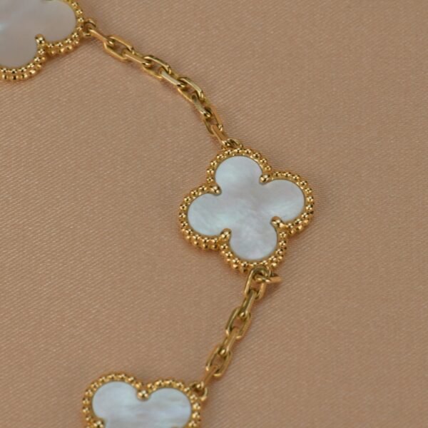 CLOVER BRACELET 5 MOTIFS MOP - Image 11