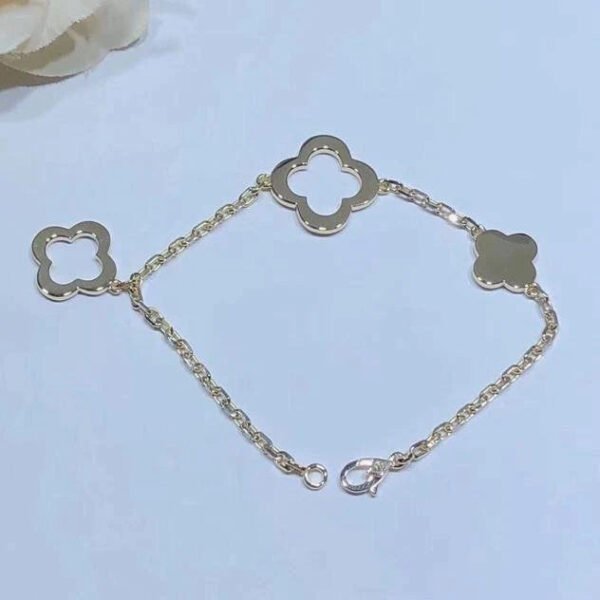 PURE CLOVER GOLD BRACELET 3 MOTIFS - Image 2