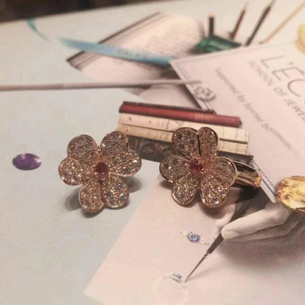 FRIVOLE PINK GOLD FLOWER DIAMOND EARRINGS - Image 2