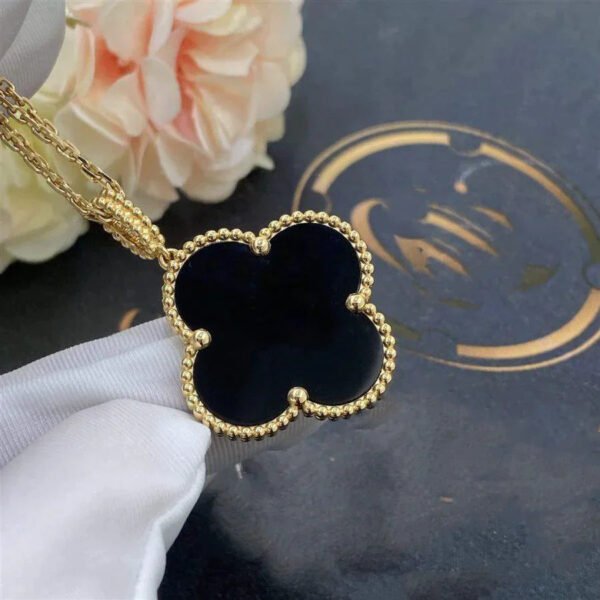 CLOVER SILVER ONYX BIG CLOVER NECKLACE - Image 7