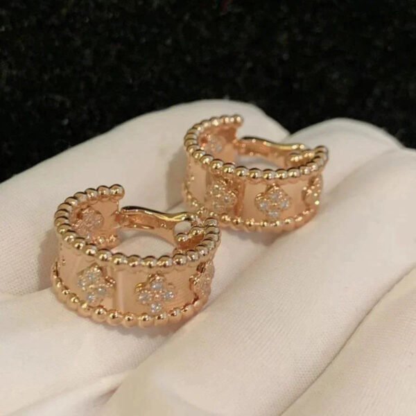 PERLEE DIAMOND EARRINGS - Image 4