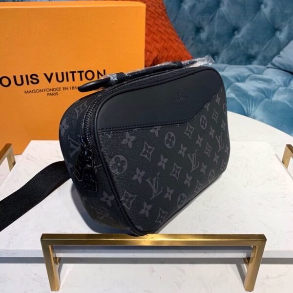 LV Bumbag Monogram Eclipse Canvas For Men, Belt Bags 11in/28cm LV M42906 - Image 3