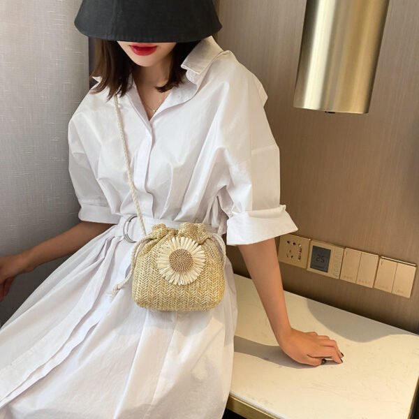 Summer Beach Straw Crossbody Bags - Image 3